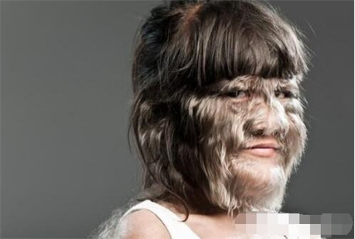 布雷路怪獸：類似狼人的神秘生物，吃人吃老虎視頻曝光