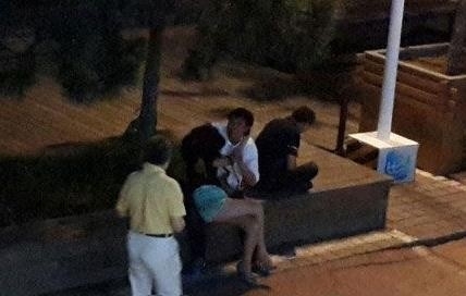 青島女子醉酒遭性侵 疑被路人當(dāng)街輪流猥褻圖片視頻曝光