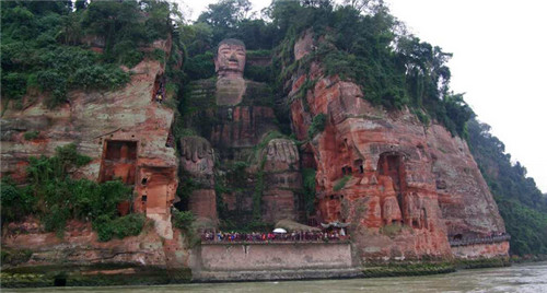 四川樂山大佛顯靈的傳說和樂山大佛閉眼流淚事件的真相[多圖]